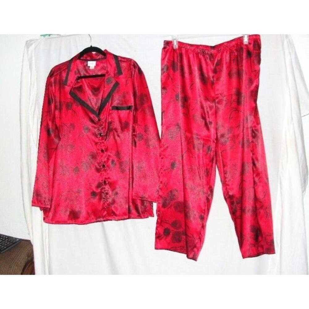 Jaclyn Smith Silky Pajama 3X top 1X pant